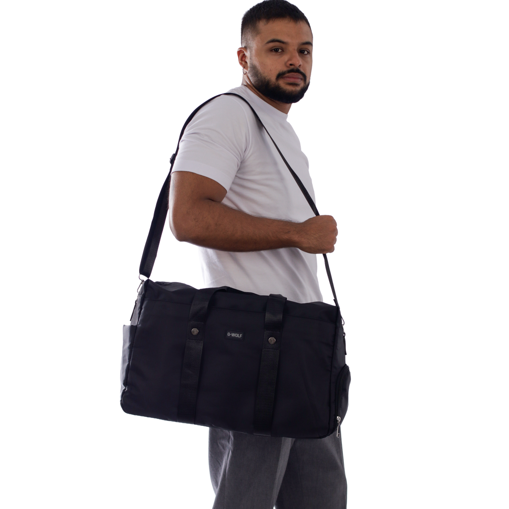 MALETA_VIAJERA_HOMBRE_NEGRO_2