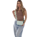 MANOS_LIBRES_MUJER_VERDE_02