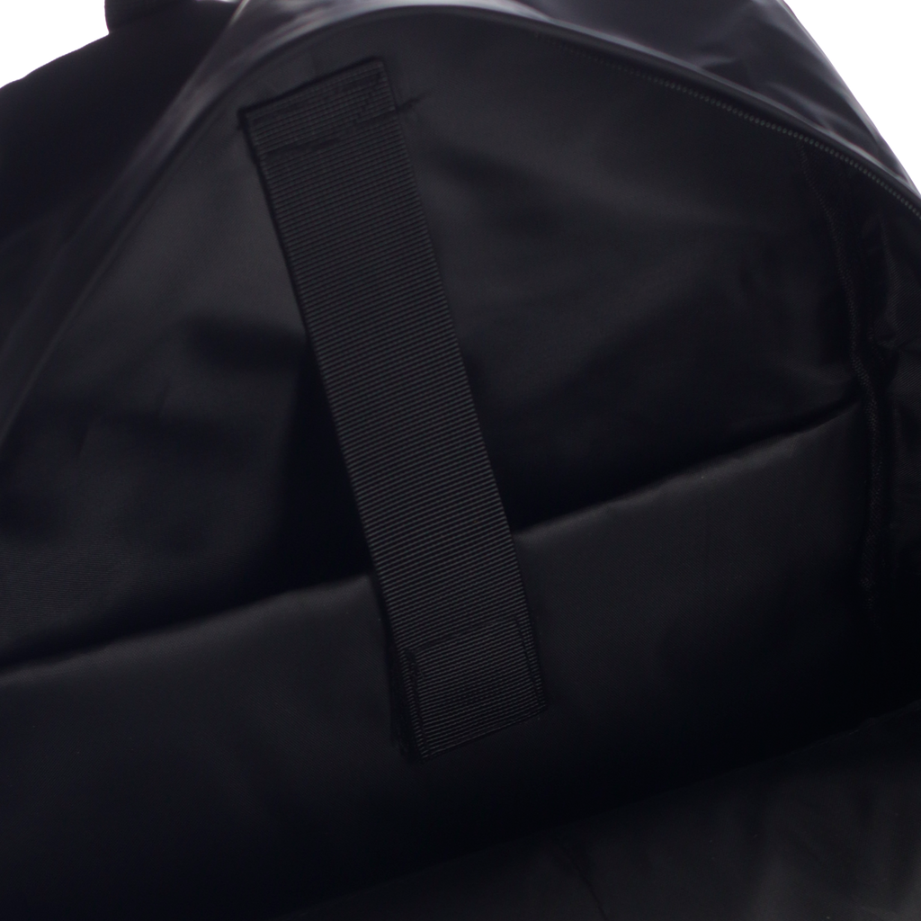 MORRAL_NEGRO_HOMBRE_02