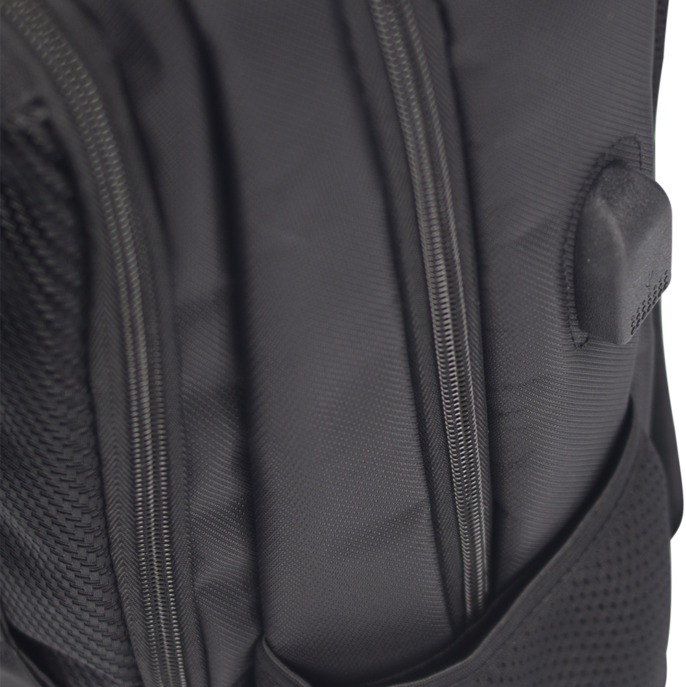 morral_de_hombre_issei_negro_4